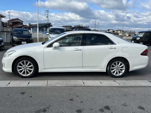 トヨタ クラウン ロイヤル Rサルーン スペシャルED 香川県 2009(平21)年 7.8万km ホワイトパールクリスタルシャイン 純正ナビ（フルセグTV/CD/DVD/BT)/バックカメラ/トランクオープナースイッチ/ビルトインETC/HIDヘッドライト/オートライト/スペアキー