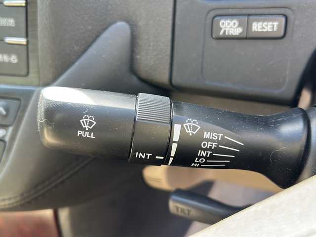 トヨタ クラウン ロイヤル Rサルーン スペシャルED 香川県 2009(平21)年 7.8万km ホワイトパールクリスタルシャイン 純正ナビ（フルセグTV/CD/DVD/BT)/バックカメラ/トランクオープナースイッチ/ビルトインETC/HIDヘッドライト/オートライト/スペアキー