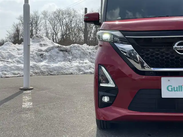 日産 ルークス HWS X プロパイロットED 青森県 2020(令2)年 3.6万km スパークリングレッドM ・純正ナビ/・フルセグTV/CD/DVD/BT/・プロパイロット/・ハンズフリースライドドア/・LEDフォグランプ/・レザーシートカバー/・純正フロアマット/・両側パワースライドドア/・14インチ純正ホイール