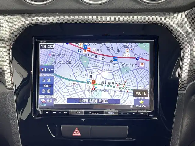 スズキ エスクード 1．4 ターボ 道央・札幌 2019(平31)年 3.9万km クールホワイトパール ・ワンオーナー/・４WD/・寒冷地仕様/・社外メモリナビ/・バックカメラ/・CD／DVDフルセグ／Bluetooth/・社外ETC/・純正ドライブレコーダー/・純正エンジンスターター/・デュアルカメラブレーキサポート/・アダプティブクルーズコントロール/・ヒルディセントコントロール/・レーンキープアシズト/・盗難防止装置/・横滑り防止装置/・前席シートヒーター/・ハーフレザーシート/・純正フロアマット/・LEDヘッドライト/・フォグランプ/・純正AW17インチ/・積込スタッドレスタイヤ純正AW17インチ/・スマートキー/・プッシュスタート/・取扱説明書/・保証書