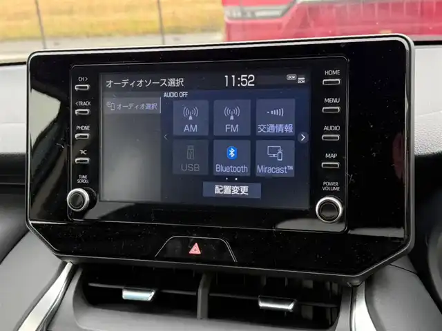 トヨタ ハリアー S 香川県 2022(令4)年 2.3万km スレートグレーメタリック 〇純正8インチディスプレイオーディオ/〇バックカメラ/〇ETC/〇ドライブレコーダー/〇セーフティセンス/・プリクラッシュセーフティ/・レーントレーシングアシスト/・レーダークルーズコントロール/・オートマチックハイビーム/・ロードサイトアシスト/〇パーキングサポートブレーキ/〇LEDヘッドランプ/〇オートライト/〇純正17インチアルミ/〇革巻きステアリング/〇ステアリングスイッチ/〇ダイヤル式左右独立温度調整オートエアコン/〇スマートエントリー/〇禁煙車