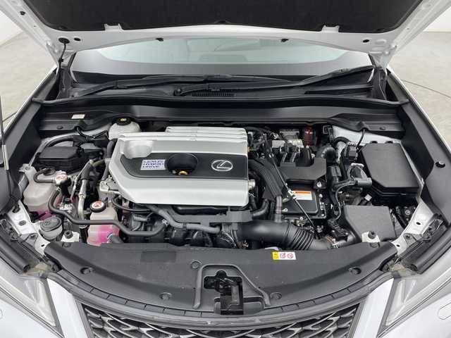 レクサス ＵＸ 250h Fスポーツ 三重県 2019(令1)年 6.9万km ホワイトノーヴァガラスフレーク 禁煙車/サンルーフ/置くだけ充電/純正ナビ/・CD・DVD・AUX・フルセグ・AM・FM・BT/バックカメラ/レーダークルーズコントロール/オートハイビーム/クリアランスソナー/プリクラッシュセーフティ/運転席・助手席パワーシート（運転席メモリー付き）/運転席・助手席シートヒーター/ステアリングヒーター/純正18インチアルミ/純正フロアマット/電子パーキング/パドルシフト/LEDヘッドライト/フォグライト/スペアキー/カードキー