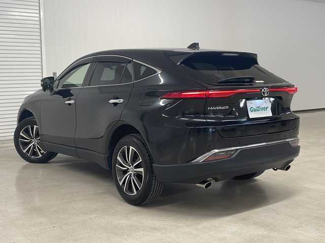 トヨタ ハリアー G 熊本県 2020(令2)年 7.5万km プレシャスブラックパール JBLサウンド/純正ナビ（ラジオ、フルセグ、BT、USB）/ETC2.0/デジタルインナーミラー/バックカメラ/クルーズコントロール/ステアリングリモコン/置くだけ充電/パワーバックドア/レーンキープ/横滑り防止/オートハイビーム/オートライト/フォグランプ/フロアマット/ドアバイザー/プッシュスタート/スマートキー/スペアキー