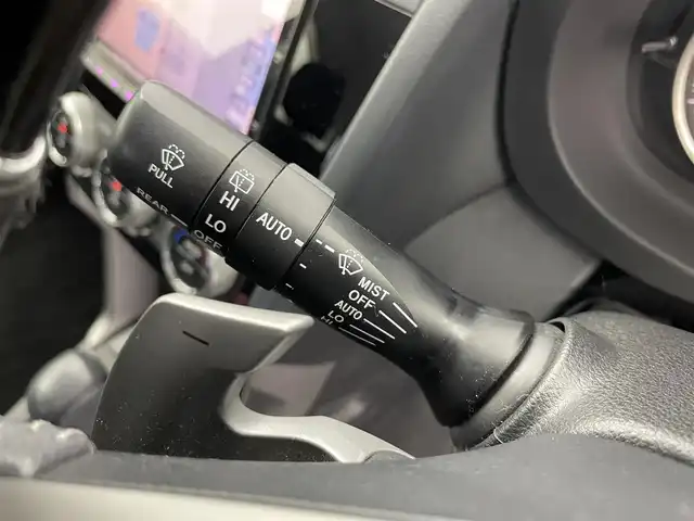 スバル フォレスター 2．0i－L アイサイト 富山県 2015(平27)年 7.5万km クリスタルブラックシリカ 純正SDナビ(MDV-Z711)/【AM/FM/CD/DVD/Bluetooth/SD/USB/HDMI】/フルセグTV/バックカメラ/レーダークルーズコントロール/アイサイト/ETC/ドライブレコーダー/革巻きステアリング/前席パワーシート/前席シートヒーター/衝突被害軽減ブレーキ/横滑り防止装置/レーンキープアシスト/盗難防止装置/アイドリングストップ/HIDヘッドライト/オートライト/フォグランプ/電格ウィンカーミラー/プッシュスタート/スマートキー×２/保証書/取扱説明書