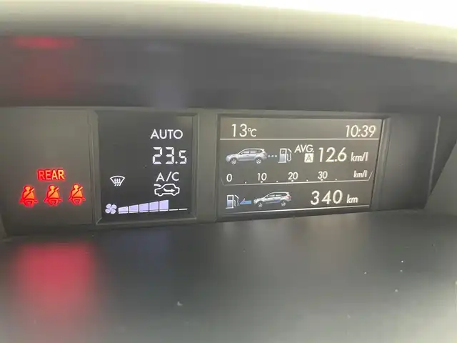 スバル フォレスター 2．0i－L アイサイト 富山県 2015(平27)年 7.5万km クリスタルブラックシリカ 純正SDナビ(MDV-Z711)/【AM/FM/CD/DVD/Bluetooth/SD/USB/HDMI】/フルセグTV/バックカメラ/レーダークルーズコントロール/アイサイト/ETC/ドライブレコーダー/革巻きステアリング/前席パワーシート/前席シートヒーター/衝突被害軽減ブレーキ/横滑り防止装置/レーンキープアシスト/盗難防止装置/アイドリングストップ/HIDヘッドライト/オートライト/フォグランプ/電格ウィンカーミラー/プッシュスタート/スマートキー×２/保証書/取扱説明書