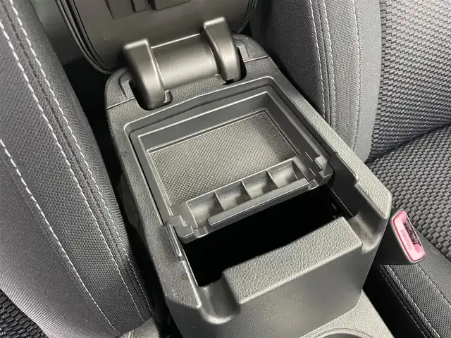 スバル フォレスター 2．0i－L アイサイト 富山県 2015(平27)年 7.5万km クリスタルブラックシリカ 純正SDナビ(MDV-Z711)/【AM/FM/CD/DVD/Bluetooth/SD/USB/HDMI】/フルセグTV/バックカメラ/レーダークルーズコントロール/アイサイト/ETC/ドライブレコーダー/革巻きステアリング/前席パワーシート/前席シートヒーター/衝突被害軽減ブレーキ/横滑り防止装置/レーンキープアシスト/盗難防止装置/アイドリングストップ/HIDヘッドライト/オートライト/フォグランプ/電格ウィンカーミラー/プッシュスタート/スマートキー×２/保証書/取扱説明書