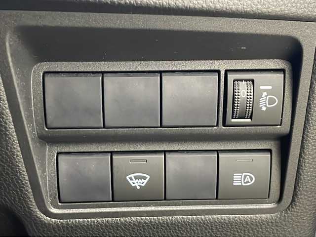 トヨタ ヤリス ハイブリッド Z 秋田県 2020(令2)年 3.8万km ブラック 4WD/純正メモリナビ　/Bluetooth/AppleCarPlay/AndroidAuto/CD/DVD/バックカメラ　/衝突被害軽減システム　/レーダークルーズコントロール　/レーンキープアシスト　/横滑り防止装置　/寒冷地仕様　/前席シートヒーター　/ワイパーデアイサー/ビルトインETC/前方純正ドラレコ　/GRエアロ/スマートキー/スペアキー/モデリスタホイール/LEDヘッドライト/フォグランプ