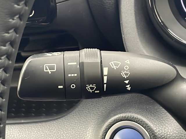 トヨタ ヤリス ハイブリッド Z 秋田県 2020(令2)年 3.8万km ブラック 4WD/純正メモリナビ　/Bluetooth/AppleCarPlay/AndroidAuto/CD/DVD/バックカメラ　/衝突被害軽減システム　/レーダークルーズコントロール　/レーンキープアシスト　/横滑り防止装置　/寒冷地仕様　/前席シートヒーター　/ワイパーデアイサー/ビルトインETC/前方純正ドラレコ　/GRエアロ/スマートキー/スペアキー/モデリスタホイール/LEDヘッドライト/フォグランプ