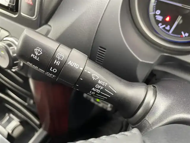 トヨタ ランドクルーザー プラド TX Lパッケージ 大分県 2016(平28)年 7.7万km ダークスチールマイカ 純正SDナビ　/（フルセグ/CD/DVD/Bluetooth）/フリップダウンモニター/レザーシート/パワーシート/シートヒーター/バックカメラ/クルーズコントロール/４WD/ETC/ステアリングスイッチ/7人乗り/電動格納ミラー/スマートキー・プッシュスタート/保証書・取扱説明書