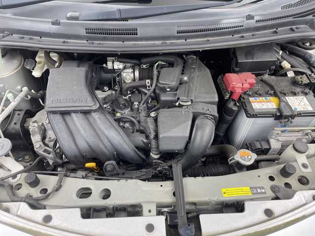 日産 ノート XVセレ +セーフ 三重県 2014(平26)年 2.5万km ブリリアントシルバー /ワンオーナー//7型ナビ //バックカメラ //衝突軽減ブレーキ //レーンキープアシスト// ETC //スマートキー //スペアーキー//保証書//取説