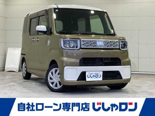 ダイハツ ウェイク L SA 沖縄県 2015(平27)年 6.6万km パールホワイトⅢ /オフビートカーキM (株)IDOMが運営する【じしゃロンコザ店】の自社ローン専用車両になりますこちらは現金またはオートローンご利用時の価格です。自社ローンご希望の方は別途その旨お申付け下さい/・本土仕入/・純正ナビ/・Bluetooth接続/・TV/・DVD再生/・ETC/・スマートキー/・プッシュスタート/・シートヒーター/・純正フロアマット/・オートライト
