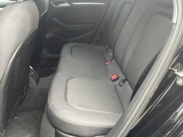 アウディ Ａ３ SB 30TFSI 富山県 2020(令2)年 3.1万km ミトスブラックメタリック 新車時保証書　取扱説明書/純正ナビ/アシスタンスP/コンビニエンスP/ナビP/（フルセグ/SD/BT/CD/DVD/FM/AM）/バックカメラ　ETC2.0/アダプティブクルーズコントロール/アクティブレーンアシスト/アウディサイドアシスト/バーチャルコックピット/コーナーセンサー/スマートキー/純正16インチアルミ