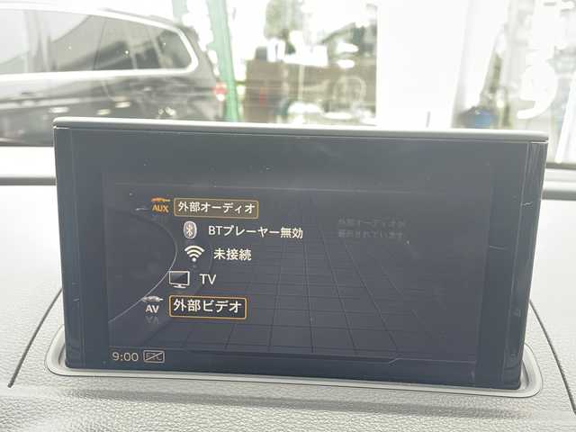 アウディ Ａ３ SB 30TFSI 富山県 2020(令2)年 3.1万km ミトスブラックメタリック 新車時保証書　取扱説明書/純正ナビ/アシスタンスP/コンビニエンスP/ナビP/（フルセグ/SD/BT/CD/DVD/FM/AM）/バックカメラ　ETC2.0/アダプティブクルーズコントロール/アクティブレーンアシスト/アウディサイドアシスト/バーチャルコックピット/コーナーセンサー/スマートキー/純正16インチアルミ