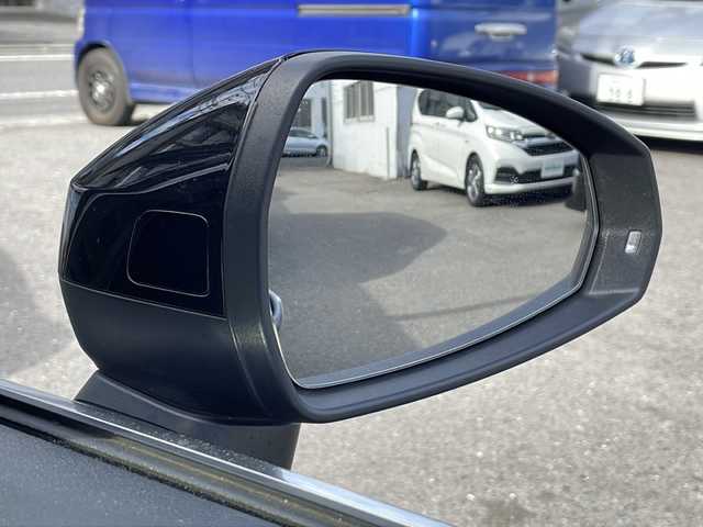 アウディ Ａ３ SB 30TFSI 富山県 2020(令2)年 3.1万km ミトスブラックメタリック 新車時保証書　取扱説明書/純正ナビ/アシスタンスP/コンビニエンスP/ナビP/（フルセグ/SD/BT/CD/DVD/FM/AM）/バックカメラ　ETC2.0/アダプティブクルーズコントロール/アクティブレーンアシスト/アウディサイドアシスト/バーチャルコックピット/コーナーセンサー/スマートキー/純正16インチアルミ