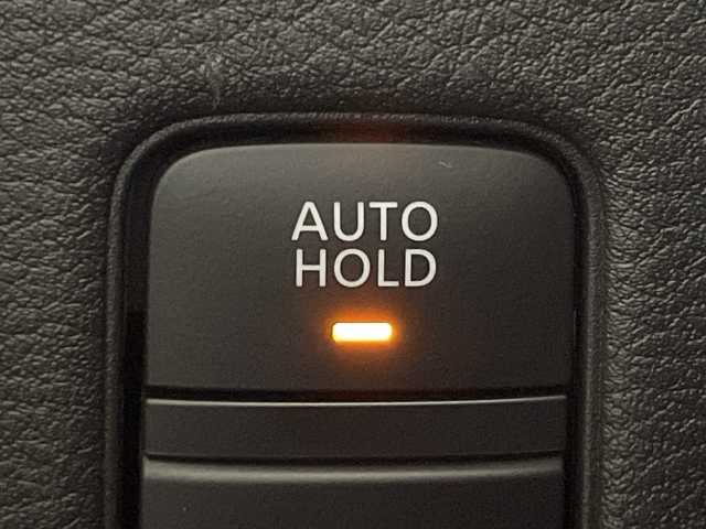 日産 セレナ e－パワー ハイウェイスター V 神奈川県 2024(令6)年 0.3万km ミディアムブルーメタリック プロパイロット/純正12.3型ディスプレイオーディオ/・BT/フルセグTV/USB/HDMI/AppleCarPlay/アラウンドビューモニター/インテリジェントルームミラー/純正フリップダウンモニター/前後ドライブレコーダー/ビルトインETC2.0/ハンドル支援/置くだけ充電/両側電動スライドドア/ハンズフリー/インテリジェントキー/スペアキー/プッシュスタートボタン/電動サイドブレーキ/オートブレーキホールド/革巻きステアリング/ステアリングスイッチ/Autoライト/純正エアロ(F)/LEDヘッドライト/フォグランプ/電動格納ミラー/ウィンカーミラー/純正フロアマット/純正16インチアルミホイール