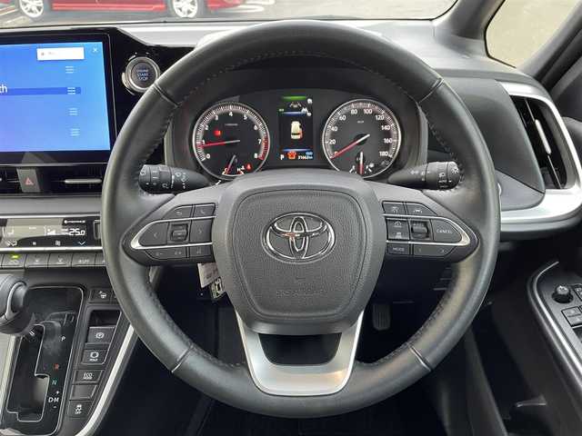 トヨタ ノア S－G 道央・札幌 2022(令4)年 3.2万km ホワイトパールクリスタルシャイン 　4　W　D　/純正ナビ(AM/FM/BT)/フルセグ（走行中視聴不可）/ステアリングリモコン/クルーズコントロール（追従走行あり）/全方位モニター/前席シートヒーター/ドライブレコーダー（前後）/コーナーセンサー（前後）/オートライト/オートマチックハイビーム/フォグランプ/後席サンシェード/両側パワースライドドア/オートブレーキホールド/ウインカーミラー/ドアバイザー/横滑り防止装置/レーンキープアシスト/衝突軽減ブレーキ/盗難防止装置/スペアキー×１/エンジンスターター/積込夏タイヤ/　　（社外AW 225/４０ZR19 22年製 溝4mm）