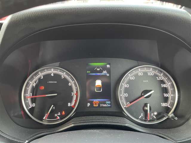 トヨタ ノア S－G 道央・札幌 2022(令4)年 3.2万km ホワイトパールクリスタルシャイン 　4　W　D　/純正ナビ(AM/FM/BT)/フルセグ（走行中視聴不可）/ステアリングリモコン/クルーズコントロール（追従走行あり）/全方位モニター/前席シートヒーター/ドライブレコーダー（前後）/コーナーセンサー（前後）/オートライト/オートマチックハイビーム/フォグランプ/後席サンシェード/両側パワースライドドア/オートブレーキホールド/ウインカーミラー/ドアバイザー/横滑り防止装置/レーンキープアシスト/衝突軽減ブレーキ/盗難防止装置/スペアキー×１/エンジンスターター/積込夏タイヤ/　　（社外AW 225/４０ZR19 22年製 溝4mm）