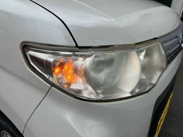 ダイハツ タント カスタム X スペシャル 静岡県 2013(平25)年 5.4万km パールホワイトⅢ サイバーナビ　フルセグＴＶ　ＤＶＤ再生　Ｂｌｕｅｔｏｏｔｈ接続　パワースライドドア　左センターピラーレス　ＨＩＤライト　フォグランプ　スマートキー　アイドリングストップ　純正ＡＷ　オートエアコン