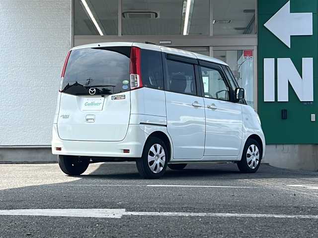 マツダ フレアワゴン ISリミテッド 愛知県 2012(平24)年 4.5万km ホワイトパール 禁煙車/ワンオーナー/プッシュスタート/スマートキー/社外ナビ/バックカメラ/TV/片側パワスラ/純正フロアマット/ドアバイザー/スマートスペアキー/取扱説明書/保証書/記録簿R7