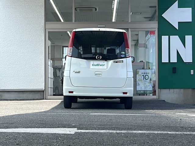 マツダ フレアワゴン ISリミテッド 愛知県 2012(平24)年 4.5万km ホワイトパール 禁煙車/ワンオーナー/プッシュスタート/スマートキー/社外ナビ/バックカメラ/TV/片側パワスラ/純正フロアマット/ドアバイザー/スマートスペアキー/取扱説明書/保証書/記録簿R7