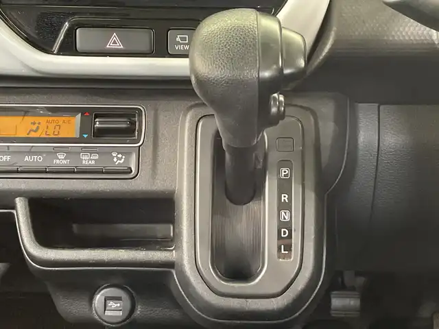 スズキ ハスラー HYBRID G 栃木県 2021(令3)年 3.7万km ピュアホワイトP 純正9インチナビ/(CD/DVD/フルセグTV/Bluetooth/USB)/バックカメラ/全方位カメラ/メーカー安全装備/シートヒーター/禁煙車/オートライト/LEDヘッドライト/横滑り防止装置/スマートキー/プッシュスタート/アイドリングストップ/電動格納ミラー/純正アルミホイール/純正フロアマット