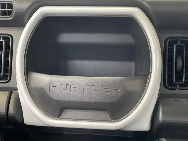 スズキ ハスラー HYBRID G 栃木県 2021(令3)年 3.7万km ピュアホワイトP 純正9インチナビ/(CD/DVD/フルセグTV/Bluetooth/USB)/バックカメラ/全方位カメラ/メーカー安全装備/シートヒーター/禁煙車/オートライト/LEDヘッドライト/横滑り防止装置/スマートキー/プッシュスタート/アイドリングストップ/電動格納ミラー/純正アルミホイール/純正フロアマット