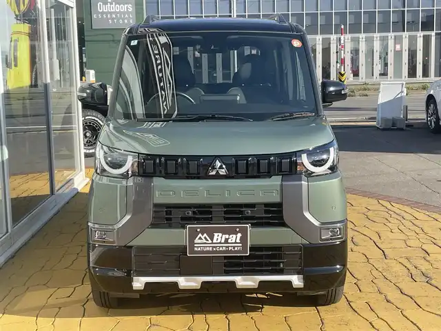 三菱 デリカミニ T プレミアム 道北・旭川 2024(令6)年 0.3万km 緑Ⅱ 純正9インチナビ/マルチアラウンドモニター/フルセグTV/Mパイロット/両側パワースライドドア/前席シートヒーター/ハンドルヒーター/デジタルインナーミラー/パドルシフト/LEDヘッドライト/オートライト/コーナーセンサー/プッシュスタート/スマートキー
