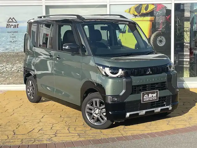 三菱 デリカミニ T プレミアム 道北・旭川 2024(令6)年 0.3万km 緑Ⅱ 純正9インチナビ/マルチアラウンドモニター/フルセグTV/Mパイロット/両側パワースライドドア/前席シートヒーター/ハンドルヒーター/デジタルインナーミラー/パドルシフト/LEDヘッドライト/オートライト/コーナーセンサー/プッシュスタート/スマートキー