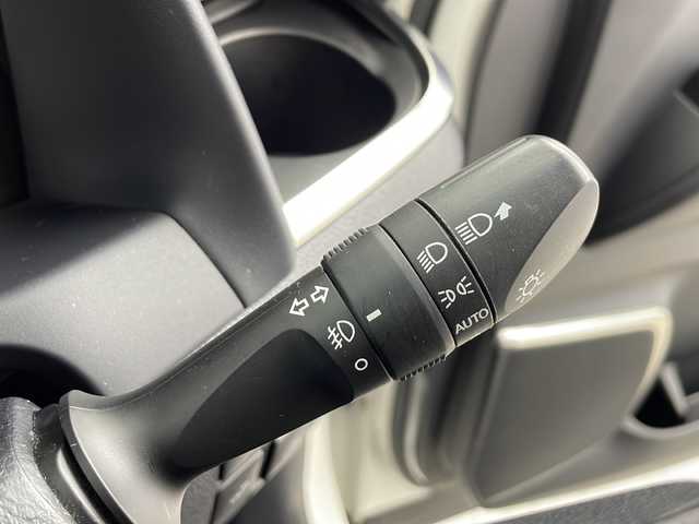 トヨタ アルファード S Cパッケージ 愛知県 2020(令2)年 7.6万km ホワイトパールクリスタルシャイン /禁煙車//純正9インチナビ//フルセグTV//CD・DVDデッキ//ビルトインETC//バックカメラ//ドライブレコーダー//モデリスタエアロ//ツインムーンルーフ(フロントチルト&リヤ電動スライド)//純正14インチリヤシートエンターテインメントシステム//トヨタセーフティセンス//プリクラッシュセーフティ//レーントレーシングアシスト//レーダークルーズコントロール//ロードサインアシスト//アダプティブハイビームシステム//発進遅れ告知//インテリジェントクリアランスソナー//パーキングサポートブレーキ//スーパーUV&IRカットガラス//ブラックエクステンション3眼LEDヘッドライト//オートライト//LEDフォグランプ//両側ワンタッチパワースライドドア//合皮+メタルウッド+スパッタリング内装//合皮シート//前席パワーシート(快適温熱+ベンチレーション付)//運転席ポジションメモリー//2列目エグゼクティブパワーシート//2列目パワーオットマン//3列目スペースアップシート//純正フロアマット//純正ドアバイザー//本革コンビステア//ステアスイッチ//ステアヒーター//プッシュスタート//電動格納ミラー(リバース連動機能付)//イモビライザー