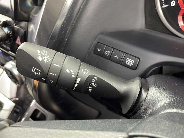 トヨタ アルファード S Cパッケージ 愛知県 2020(令2)年 7.6万km ホワイトパールクリスタルシャイン /禁煙車//純正9インチナビ//フルセグTV//CD・DVDデッキ//ビルトインETC//バックカメラ//ドライブレコーダー//モデリスタエアロ//ツインムーンルーフ(フロントチルト&リヤ電動スライド)//純正14インチリヤシートエンターテインメントシステム//トヨタセーフティセンス//プリクラッシュセーフティ//レーントレーシングアシスト//レーダークルーズコントロール//ロードサインアシスト//アダプティブハイビームシステム//発進遅れ告知//インテリジェントクリアランスソナー//パーキングサポートブレーキ//スーパーUV&IRカットガラス//ブラックエクステンション3眼LEDヘッドライト//オートライト//LEDフォグランプ//両側ワンタッチパワースライドドア//合皮+メタルウッド+スパッタリング内装//合皮シート//前席パワーシート(快適温熱+ベンチレーション付)//運転席ポジションメモリー//2列目エグゼクティブパワーシート//2列目パワーオットマン//3列目スペースアップシート//純正フロアマット//純正ドアバイザー//本革コンビステア//ステアスイッチ//ステアヒーター//プッシュスタート//電動格納ミラー(リバース連動機能付)//イモビライザー
