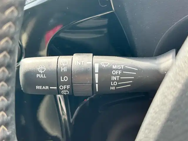 トヨタ アクア G ソフトレザーセレクション 静岡県 2019(令1)年 1.5万km スーパーホワイトⅡ 純正ＳＤナビ（Ｂｌｕｅｔｏｏｔｈ、ＣＤ、フルセグＴＶ、ＳＤミュージックサーバー）/バックカメラ/ＥＴＣ/ワンオーナー/スマートキー/クルコン/前後コーナーセンサー/純正フロアマット/合皮シート/アイドリングストップ/プッシュスタート/オートエアコン/レーンキープアシスト/横滑り防止装置/盗難防止装置/オートライト/ハロゲンヘッドライト/ダブルエアバック/衝突軽減システム