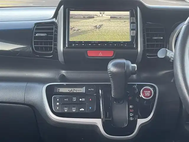 ホンダ Ｎ ＢＯＸ カスタム G ターボSSパッケージ 宮城県 2013(平25)年 9.7万km プレミアムホワイトパール 純正ナビ/フルセグＴＶ/ＡＭ／ＦＭ／ＣＤ／ＤＶＤ／ＵＳＢ／Ｂｌｕｅｔｏｏｔｈ/クルーズコントロール/横滑り防止装置/オートライト（ＬＥＤ）/純正フロアマット/純正ドアバイザー/スペアキー×１/エンジンスターター/両側パワースライドドア