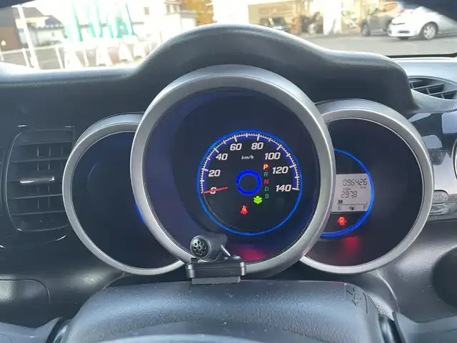 ホンダ Ｎ ＢＯＸ カスタム G ターボSSパッケージ 宮城県 2013(平25)年 9.7万km プレミアムホワイトパール 純正ナビ/フルセグＴＶ/ＡＭ／ＦＭ／ＣＤ／ＤＶＤ／ＵＳＢ／Ｂｌｕｅｔｏｏｔｈ/クルーズコントロール/横滑り防止装置/オートライト（ＬＥＤ）/純正フロアマット/純正ドアバイザー/スペアキー×１/エンジンスターター/両側パワースライドドア