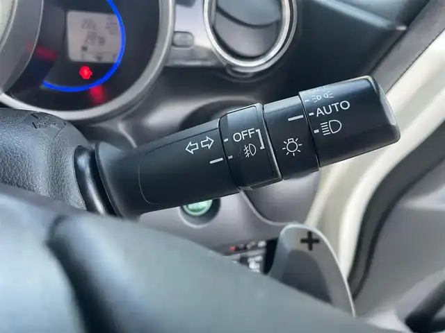 ホンダ Ｎ ＢＯＸ カスタム G ターボSSパッケージ 宮城県 2013(平25)年 9.7万km プレミアムホワイトパール 純正ナビ/フルセグＴＶ/ＡＭ／ＦＭ／ＣＤ／ＤＶＤ／ＵＳＢ／Ｂｌｕｅｔｏｏｔｈ/クルーズコントロール/横滑り防止装置/オートライト（ＬＥＤ）/純正フロアマット/純正ドアバイザー/スペアキー×１/エンジンスターター/両側パワースライドドア