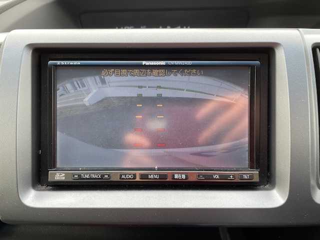 ホンダ ステップワゴン スパーダ Z 富山県 2012(平24)年 10.9万km ホワイトオーキッドパール (株)IDOMが運営する【じしゃロン富山店】の自社ローン専用車両になります。こちらは現金またはオートローンご利用時の価格です。自社ローンご希望の方は別途その旨お申し付け下さい/ナビ/FM/AM/CD/DVD/フルセグ/SD/バックカメラ/ETC/前後ドライブレコーダー/両側パワースライドドア/横滑り防止/パドルシフト/HIDヘッドライト/オートライト/フォグランプ/ドアバイザー