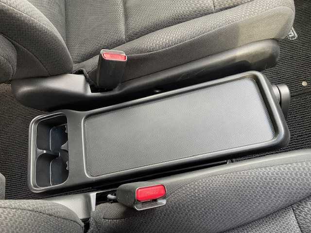 ホンダ ステップワゴン スパーダ Z 富山県 2012(平24)年 10.9万km ホワイトオーキッドパール (株)IDOMが運営する【じしゃロン富山店】の自社ローン専用車両になります。こちらは現金またはオートローンご利用時の価格です。自社ローンご希望の方は別途その旨お申し付け下さい/ナビ/FM/AM/CD/DVD/フルセグ/SD/バックカメラ/ETC/前後ドライブレコーダー/両側パワースライドドア/横滑り防止/パドルシフト/HIDヘッドライト/オートライト/フォグランプ/ドアバイザー