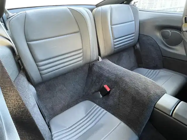 ポルシェ ９１１ カレラ 和歌山県 2001(平13)年 2.3万km シルバー サンルーフ/黒レザーシート/PSM/HIDヘッドライト/純正オーディオ・CDCH/運転席電動リクライニング/ETC/キーレス/スペアキー/保証書/取扱説明書/H１４．１６．１８．２０．２１．２２．２３．２６．２８．３０．/　R2.4.6整備記録簿有