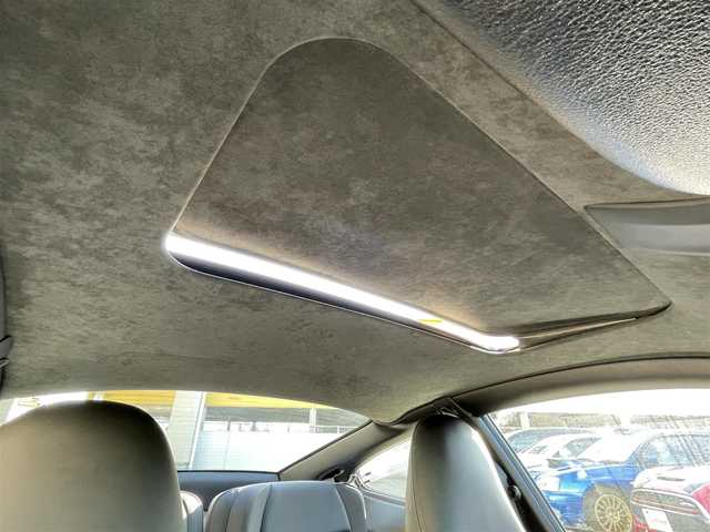 ポルシェ ９１１ カレラ 和歌山県 2001(平13)年 2.3万km シルバー サンルーフ/黒レザーシート/PSM/HIDヘッドライト/純正オーディオ・CDCH/運転席電動リクライニング/ETC/キーレス/スペアキー/保証書/取扱説明書/H１４．１６．１８．２０．２１．２２．２３．２６．２８．３０．/　R2.4.6整備記録簿有