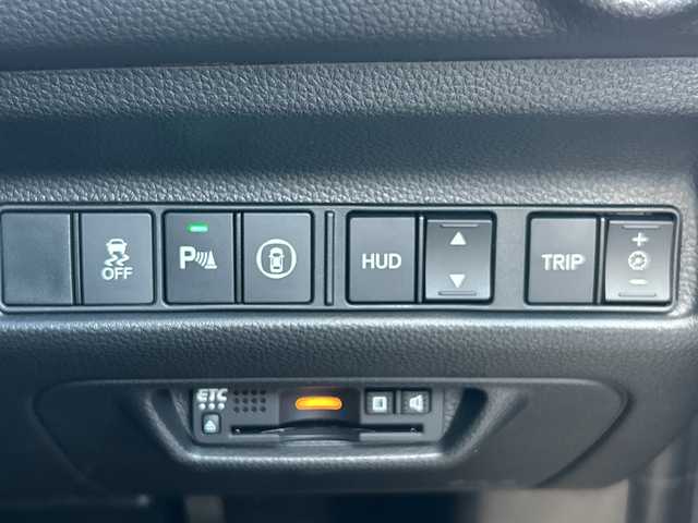 ホンダ アコード EX 愛知県 2020(令2)年 3.3万km シルバー 純正ナビ/Bluetooth バックカメラ フルセグTV/サンルーフ/ETC/ドライブレコーダー/純正１８インチアルミホイール/置くだけ充電/レザーシート/パワーシート/シートメモリー/シートヒーター/純正フロアマット/ACC/レーンキープアシスト/ステアリングアシスト/パドルシフト/Qi充電/電動サイドブレーキ/電動格納ミラー/BSM/ヘッドアップディスプレイ