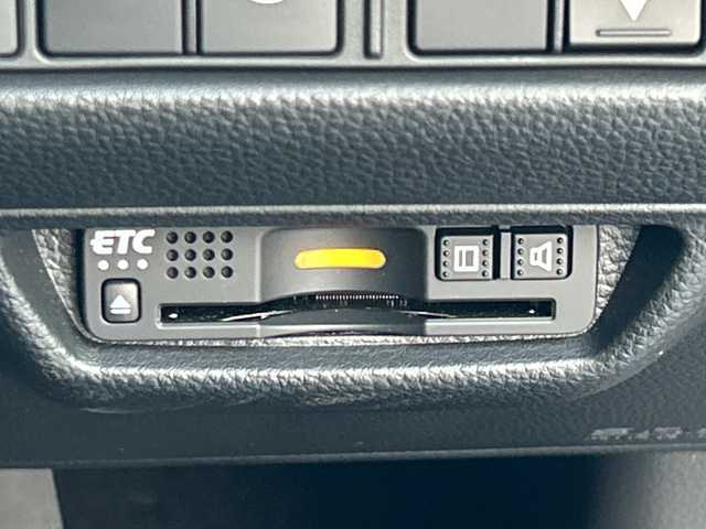 ホンダ アコード EX 愛知県 2020(令2)年 3.3万km シルバー 純正ナビ/Bluetooth バックカメラ フルセグTV/サンルーフ/ETC/ドライブレコーダー/純正１８インチアルミホイール/置くだけ充電/レザーシート/パワーシート/シートメモリー/シートヒーター/純正フロアマット/ACC/レーンキープアシスト/ステアリングアシスト/パドルシフト/Qi充電/電動サイドブレーキ/電動格納ミラー/BSM/ヘッドアップディスプレイ