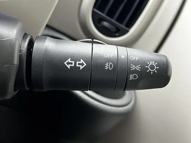 日産 キューブ 15X Mセレクション 滋賀県 2009(平21)年 11.2万km ビターショコラ 禁煙車/純正HDDナビ/・HS511D-W/・DVD/CD/USB/フルセグ/Bluetooth/スマートキー/プッシュスタート/ETC/フォグライト/ドライブレコーダー/電動格納ミラー/ベンチシート