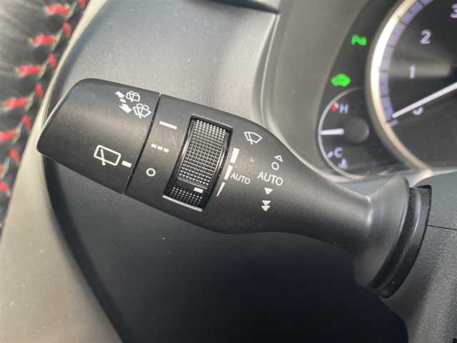 レクサス ＮＸ 300h Fスポーツ 宮城県 2015(平27)年 10.6万km ソニッククォーツ 4WD/純正ナビ/パノラミックビューモニター/D/Nパワーシート/D/Nシートヒーター/D/Nクーラーシート/ステアリングヒーター/ETC/アダプティブクルーズコントロール/レーンディパーチャーアラート/プリクラッシュセーフティー/パドルシフト/パワーバックドア/ドライブレコーダー前後/オートライト/オートハイビーム/純正マット/純正AW