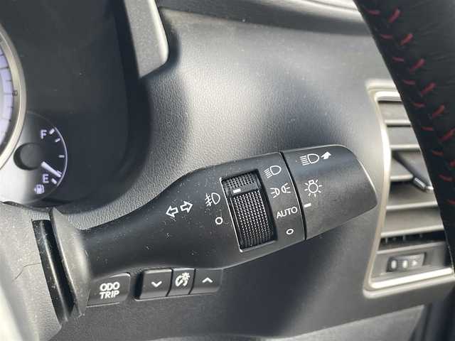 レクサス ＮＸ 300h Fスポーツ 宮城県 2015(平27)年 10.6万km ソニッククォーツ 4WD/純正ナビ/パノラミックビューモニター/D/Nパワーシート/D/Nシートヒーター/D/Nクーラーシート/ステアリングヒーター/ETC/アダプティブクルーズコントロール/レーンディパーチャーアラート/プリクラッシュセーフティー/パドルシフト/パワーバックドア/ドライブレコーダー前後/オートライト/オートハイビーム/純正マット/純正AW