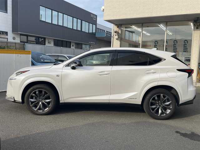 レクサス ＮＸ 300h Fスポーツ 宮城県 2015(平27)年 10.6万km ソニッククォーツ 4WD/純正ナビ/パノラミックビューモニター/D/Nパワーシート/D/Nシートヒーター/D/Nクーラーシート/ステアリングヒーター/ETC/アダプティブクルーズコントロール/レーンディパーチャーアラート/プリクラッシュセーフティー/パドルシフト/パワーバックドア/ドライブレコーダー前後/オートライト/オートハイビーム/純正マット/純正AW
