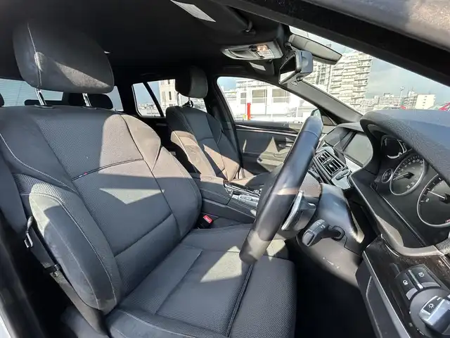 ＢＭＷ ５２３ｉ ツーリング Mスポーツ 東京都 2012(平24)年 4.2万km 白 純正ナビ/CD/DVD・Musicコレクション・外部機器・TV/・BT・ラジオ/ETC/純正ドライブレコーダー/パドルシフト/バックカメラ/オートライト/フロアマット/MT付きAT/パワーシート/ 電子パーキングブレーキ/コーナセンサー/プッシュスタート/スマートキー/純正18インチアルミホイール/オールシーズンタイヤ装着/保証書/取扱説明書