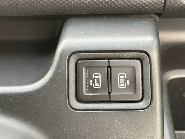 スズキ ソリオ HV MZ 新潟県 2018(平30)年 11.6万km ピュアホワイトP 純正ナビ/（DTV/DVD/Bluetooth）/４WD/衝突軽減/レーンキープアシスト/クルーズコントロール/コーナーセンサー/パドルシフト/アイドリングストップ/ドラレコ/ETC/両側パワースライドドア/ロールアップサンシェード/フロアマット/シガーソケット/HIDヘッドライト/フォグランプ/ウィンカーミラー/電格ミラー/ドアバイザー
