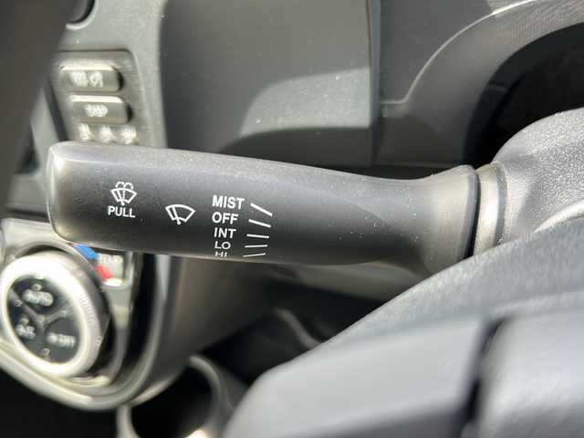 トヨタ アクア L 岐阜県 2020(令2)年 6.9万km シルバーM 登録時走行距離：68666km/社外ナビ（MDV-D407BT）/CD・DVD・テレビ・Bluetooth/ドライブレコーダー/ビルトインETC/LEDヘッドライト/フロアマット/リモコンキー