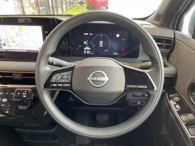 日産 サクラ X 愛知県 2025(令7)年 0.1万km ライトブルー 純正9型ナビ/全方位カメラ/バックカメラ/コーナーセンサー/純正アルミホイール/LEDヘッドライト/ドライブレコーダー/ETC/衝突軽減システム/フルセグ/CD DVD/Bluetooth/ステアリングスイッチ/スマートキー/プッシュスタート