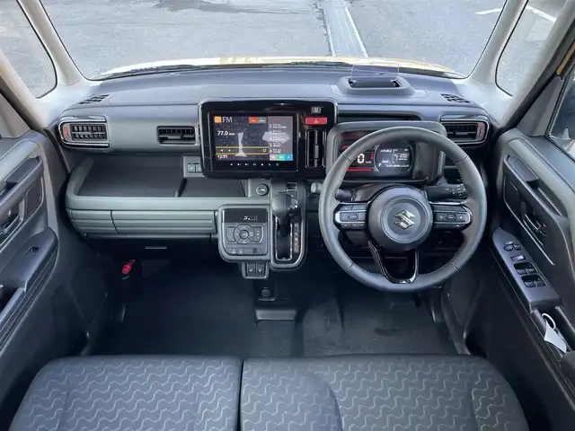 スズキ スペーシア ギア HYBRID XZ 東京都 2024(令6)年 0.4万km 黄Ⅱ メーカーナビ/全周囲カメラ/ヘッドアップディスプレイ/フルセグTV/前席シートヒーター/ステアリングヒーター/スズキセーフティセンス/レーダークルーズコントロール/リアサーキュレーター/前後コーナーセンサー/スマートキー/LEDライト/フォグライト