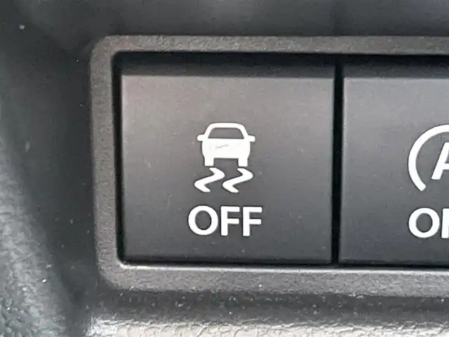 スズキ スペーシア ギア HYBRID XZ 東京都 2024(令6)年 0.4万km 黄Ⅱ メーカーナビ/全周囲カメラ/ヘッドアップディスプレイ/フルセグTV/前席シートヒーター/ステアリングヒーター/スズキセーフティセンス/レーダークルーズコントロール/リアサーキュレーター/前後コーナーセンサー/スマートキー/LEDライト/フォグライト